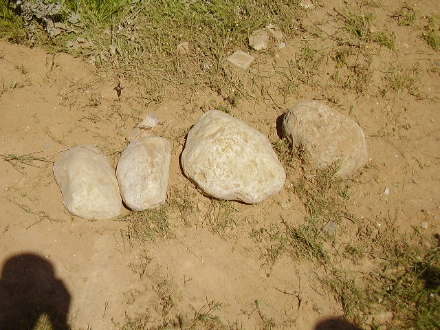 Kelly's grave